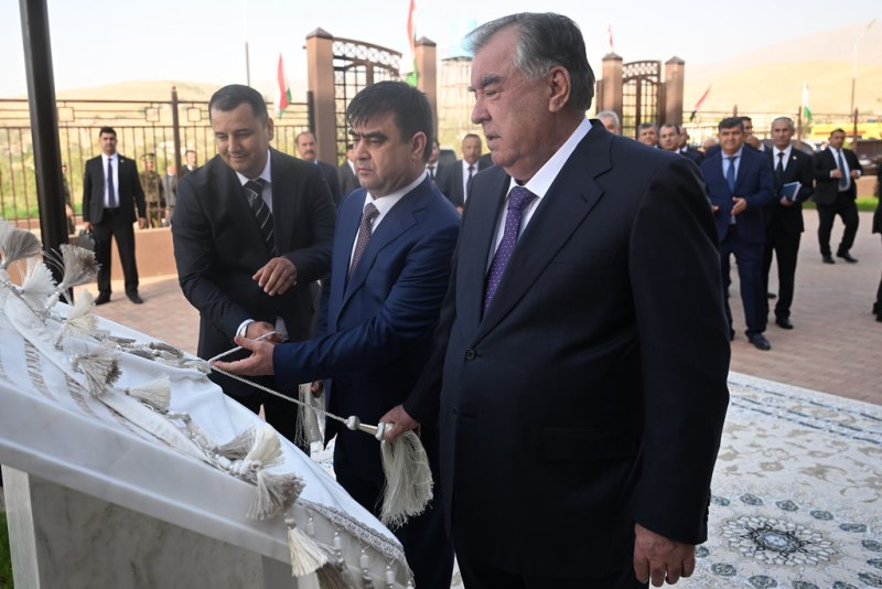 Открытие Президентской школы в районе Темурмалик