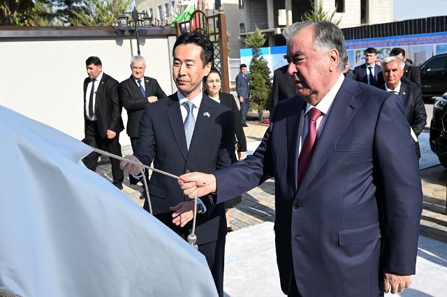 Открытие Центра профессионального обучения и обслуживания в Восейском районе