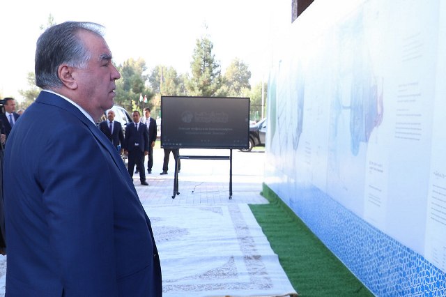 Дистанционное открытие центра туристических услуг в селе Булёни Поён и 50 километров асфальтированной дороги в Дангаринском районе