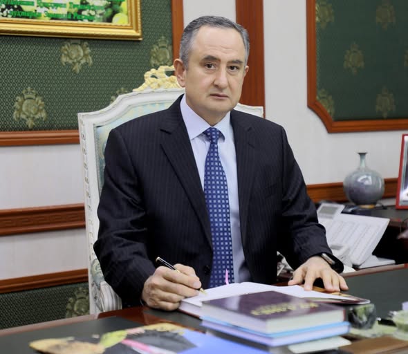 ПОЗДРАВЛЕНИЕ ПРЕДСЕДАТЕЛЯ ХАТЛОНСКОЙ ОБЛАСТИ ДАВЛАТАЛИ САИДА ПО СЛУЧАЮ ДНЯ ГОСУДАРСТВЕННОГО ФЛАГА РЕСПУБЛИКИ ТАДЖИКИСТАН