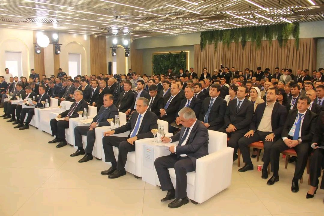 ДЕЛЕГАЦИЯ ХАТЛОНСКОЙ ОБЛАСТИ ПРИНЯЛА УЧАСТИЕ ВО ВТОРОМ МЕЖРЕГИОНАЛЬНОМ ФОРУМЕ ПРЕДПРИНИМАТЕЛЬСТВА ТАДЖИКИСТАНА И УЗБЕКИСТАНА